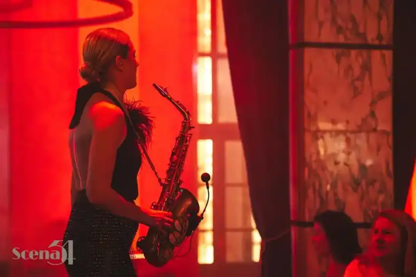 Chriss Sax Live — MYSLF — 9